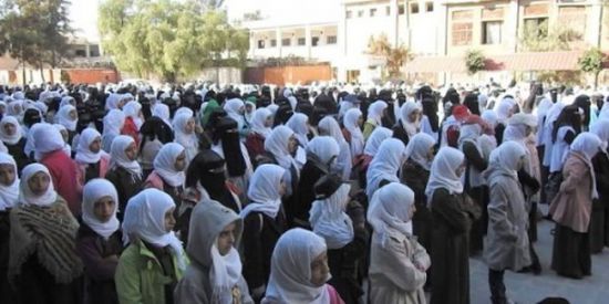 رسوم الميليشيات تطرد 60 طالبة من احدى مدارس صنعاء