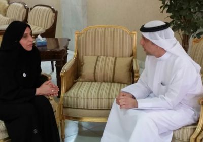 وزيرة الشئون الاجتماعية  تبحث مع مؤسسة خليفة بن زايد دعم مشاريع الاسر المنتجة