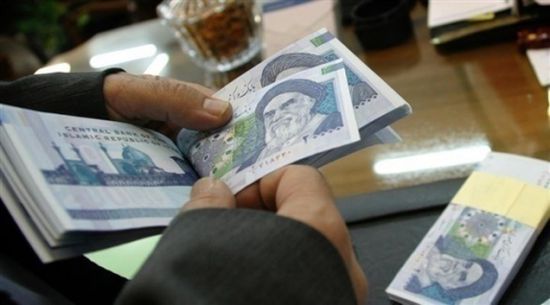 الاقتصاد الإيراني يتراجع.. والعملة بالحضيض