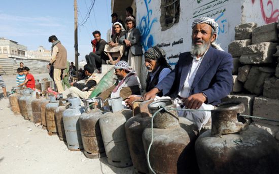 دعوات إلى ثورة جياع في صنعاء مع استفحال أزمة الغاز