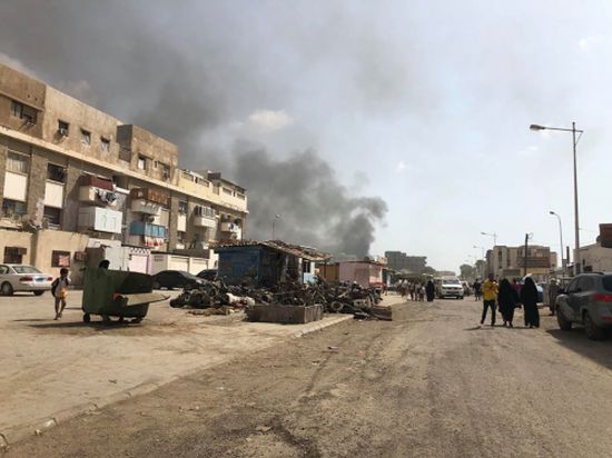 آثار الدمار الذي خلفه الهجوم الانتحاري على مطبخ الحزام الأمني بمدينة المنصورة ( صور + فيديو) 