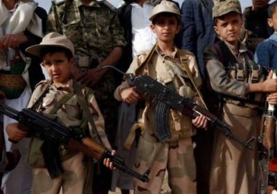ميليشيا الحوثي جندت  15 طفلاً في المحويت الشهر الماضي 