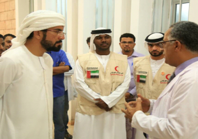 الوفد الإعلامي الإماراتي يبدأ زيارة ميدانية لمديرية الشحر 