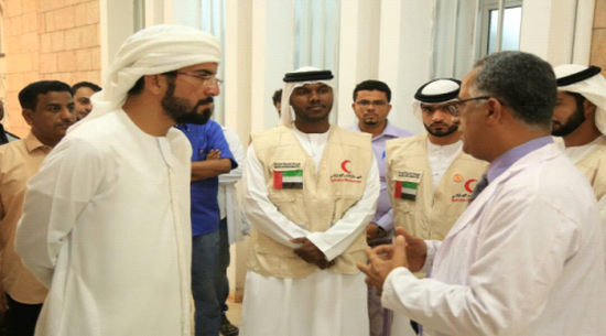 الوفد الإعلامي الإماراتي يبدأ زيارة ميدانية لمديرية الشحر 