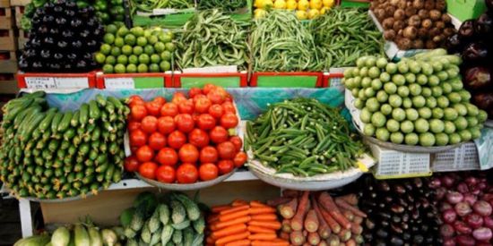 أسعار الخضروات والفاكهة والأسماك واللحوم في سوقي عدن وحضرموت بحسب تعاملات صباح اليوم السبت 24 مارس