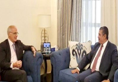 بحاح يبحث مع السفير البريطاني “ استعادة الدولة ” والحل السياسي في اليمن