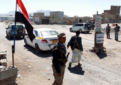 الحوثيون يمنعون قيادات “حزب المؤتمر” من مغادرة صنعاء