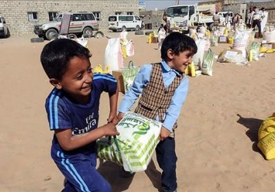 هيئة الإغاثة التركية تقدم مساعدات إنسانية لـ 30 ألف يمني