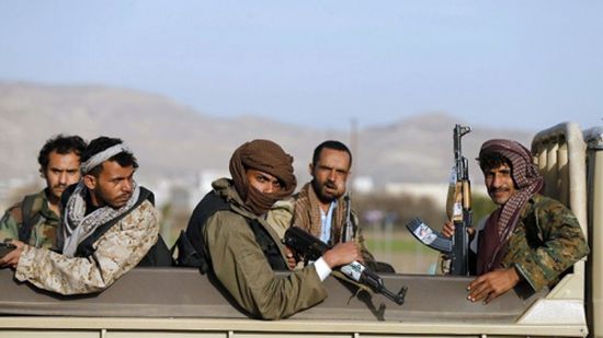 محللون: إيران الحاضنة الرئيسة للحوثيين عسكرياً ولوجستياً