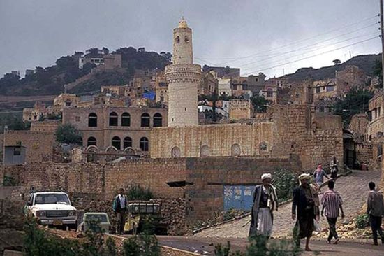 تزايد القتلى المغرر بهم من ميليشيا الحوثي يحوّل المحويت إلى صالة كبيرة للعزاء (تقرير)