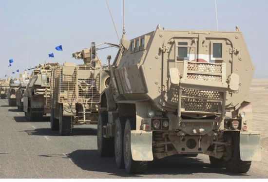 بدعم من التحالف العربي.. قوات الجيش تدفع بتعزيزات عسكرية إلى جبهة الساحل الغربي