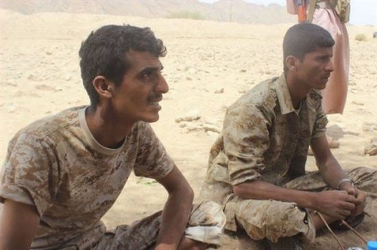 الجيش اليمني يأسر 13 حوثياً.. والتحالف يُغير على مواقعهم في البيضاء