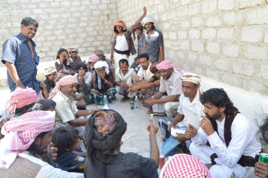مدير الصحة بالمهرة يتفقد مستوى الخدمات الصحية بمناطق مديرية منعـر