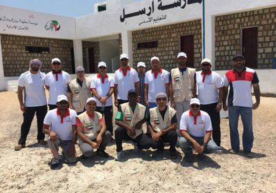 بدعم الهلال الأحمر الإماراتي : المستشفى الميداني بسقطرى يقدم خدماته الصحية لابناء ارخبيل سقطرى 