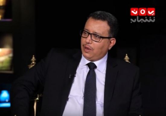 محامي صالح يكشف الأسباب التي دفعت موكله للتحالف مع الحوثيين والأطراف التي تواطأت معهم لقتله (فيديو)