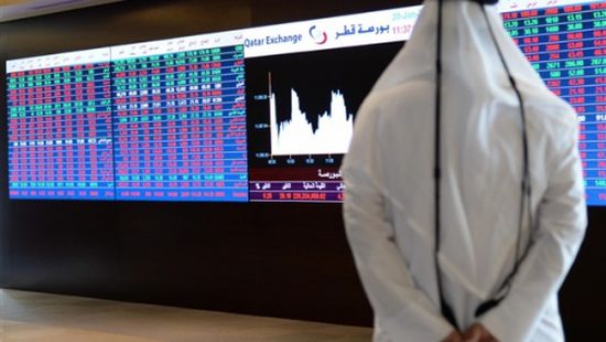 مخاوف الانهيار الاقتصادي تفجر عاصفة شكاوى بين القطريين