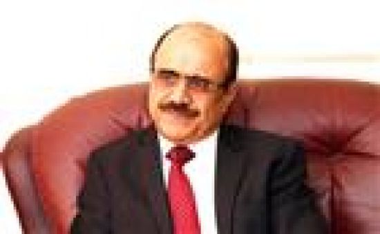 العمراني ينتقد معاملة اليمنيين في السعودية