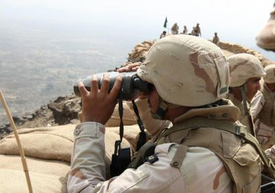مقتل قائد القناصة في ميليشيا الحوثي وعدد من مرافقيه في غارة للتحالف قبالة الحدود الجنوبية للسعودية
