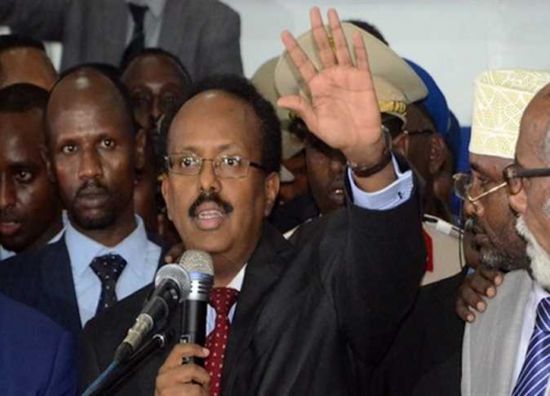 مركز بحثي إماراتي: الصومال تبدو على شفير هاوية بسبب الأدوار القطرية