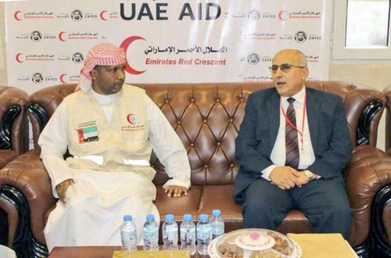الهلال الأحمر الإماراتي ينسق الجهود مع اللجنة العليا للإغاثة اليمنية