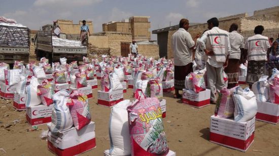 الهلال الأحمر الإماراتي يطلق حملة اغاثية جديدة لتوزيع 10 آلاف سلة غذائية على مناطق الساحل الغربي