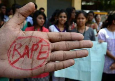 الهند تقر عقوبة الإعدام لمغتصبي الفتيات دون 12 عاما