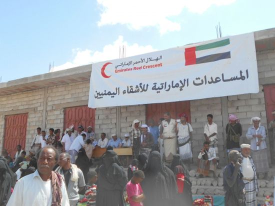 حملة جديدة لفريق الهلال الأحمر الإماراتي لإغاثة سكان الساحل الغربي