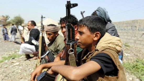 مقتل 4 وإصابة آخرين من مسلحي الحوثي في دمت جراء تفجير أحدهم قنبلة يدوية