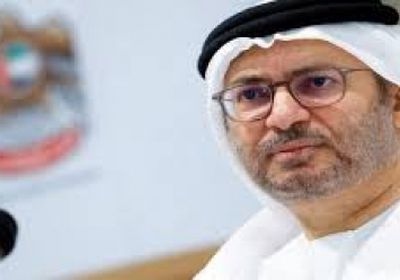 قرقاش: الشركات العملاقة العامة لن تخرج قطر من أزمتها