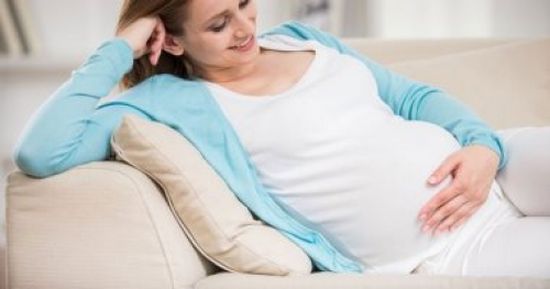 5 أشياء يجب أن تلتزم بها الحامل في الجو المتقلب