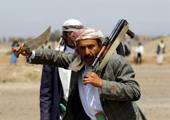 مليشيا الحوثي تستدعي عقال الحارات بصنعاء لفرض التحشيد لتشييع الصماد