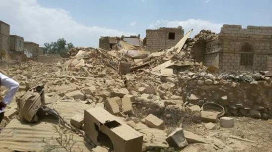 ميليشيا الحوثي  تقصف منازل المواطنين في ردمان والزاهر والقريشية بالبيضاء