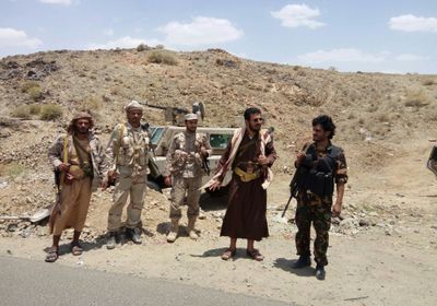 تقدم قوات الشرعية في صعدة يجبر عدداً من زعماء القبائل على الانشقاق عن الحوثيين