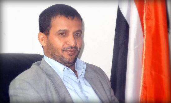 قيادي حوثي يغازل حزب الإصلاح ويدعوه للتحالف معهم 
