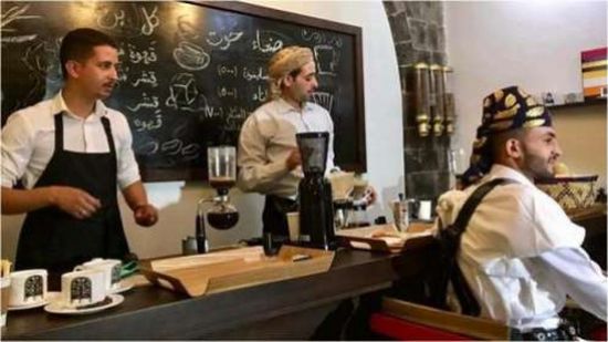 مسلحو الحوثي ينفذون حملة مداهمات واقتحامات جديدة على المقاهي والكافيهات في صنعاء