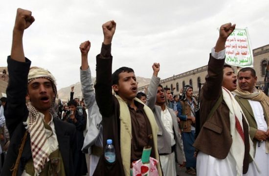 صحيفة: مليشيا الحوثي نفذت تصفيات واغتيالات واعتقالات داخلية
