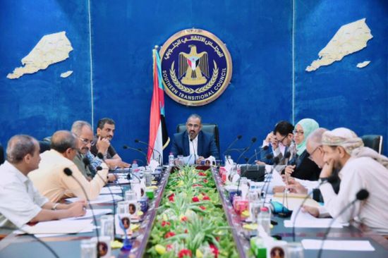 الزبيدي يرأس اجتماعاً استثنائياً لهيئة رئاسة المجلس الانتقالي الجنوبي
