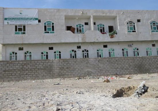 الحوثيون يستهدفون مركز تأهيل الأطفال المجندين في مأرب بصاروخين