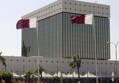 قطر تفشل في احتواء نزوح الودائع