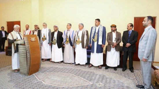 الصراعات مستمرة .. عم زعيم الحوثي يتمرد في صنعاء