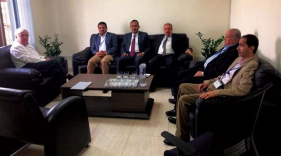 غريفيث يلتقي قيادات من حزب صالح ويؤكد على  استقلالية وفد «المؤتمر» في أي مفاوضات