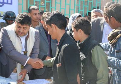 ملاك المدارس الخاصة بصنعاء يعرضون مدارسهم للبيع بسبب قرارات الحوثيين