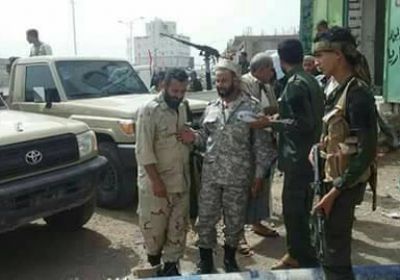قائد الحزام الأمني بالضالع يدشن حمله توعوية لأفراد الحزام بالمحافظة 