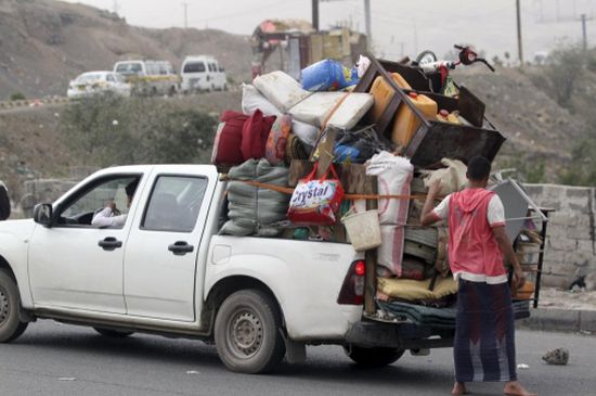 الأمم المتحدة: نزوح أكثر من 15 ألف أسرة  من مناطق غرب اليمن إلى الجنوب 