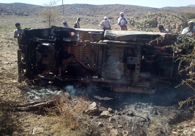 مصادر : 3 من تنظيم القاعدة كانوا على متن السيارة التي استهدفتها طائرة من دون طيار في مرخة بشبوة