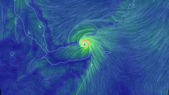 الارصاد : اعصار مداري قادم بقوة وستتأثر به 5 محافظات 