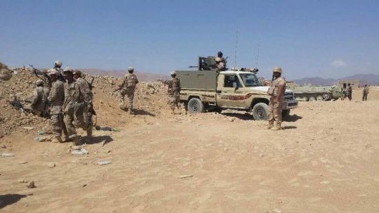 الجيش يقترب من استكمال تحرير مديرية الملاجم في البيضاء