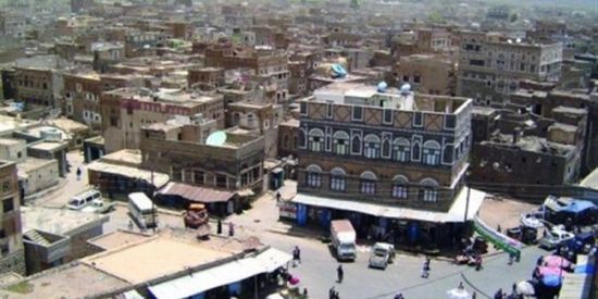 ذمار.. الحوثيون يودعون إمام مسجد في "زنزانة انفرادية" بسبب صلاة التراويح
