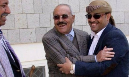 القيادي المؤتمري المقرب من "صالح" ياسر العواضي يغادر اليمن في رحلة سفر يكتنفها الغموض