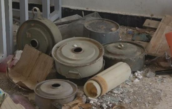 مصدر عسكري: الحوثيون يعملون على إفشال عودة النازحين في تعز بزراعة الألغام والعبوات الناسفة في المناطق السكنية